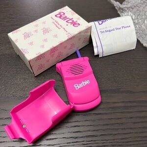 Vintage Barbie tri-lingual star phone